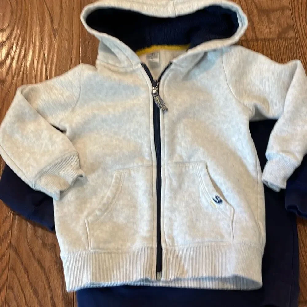 Boys 4t hoodie sweatshirt bundle Patriots Carters